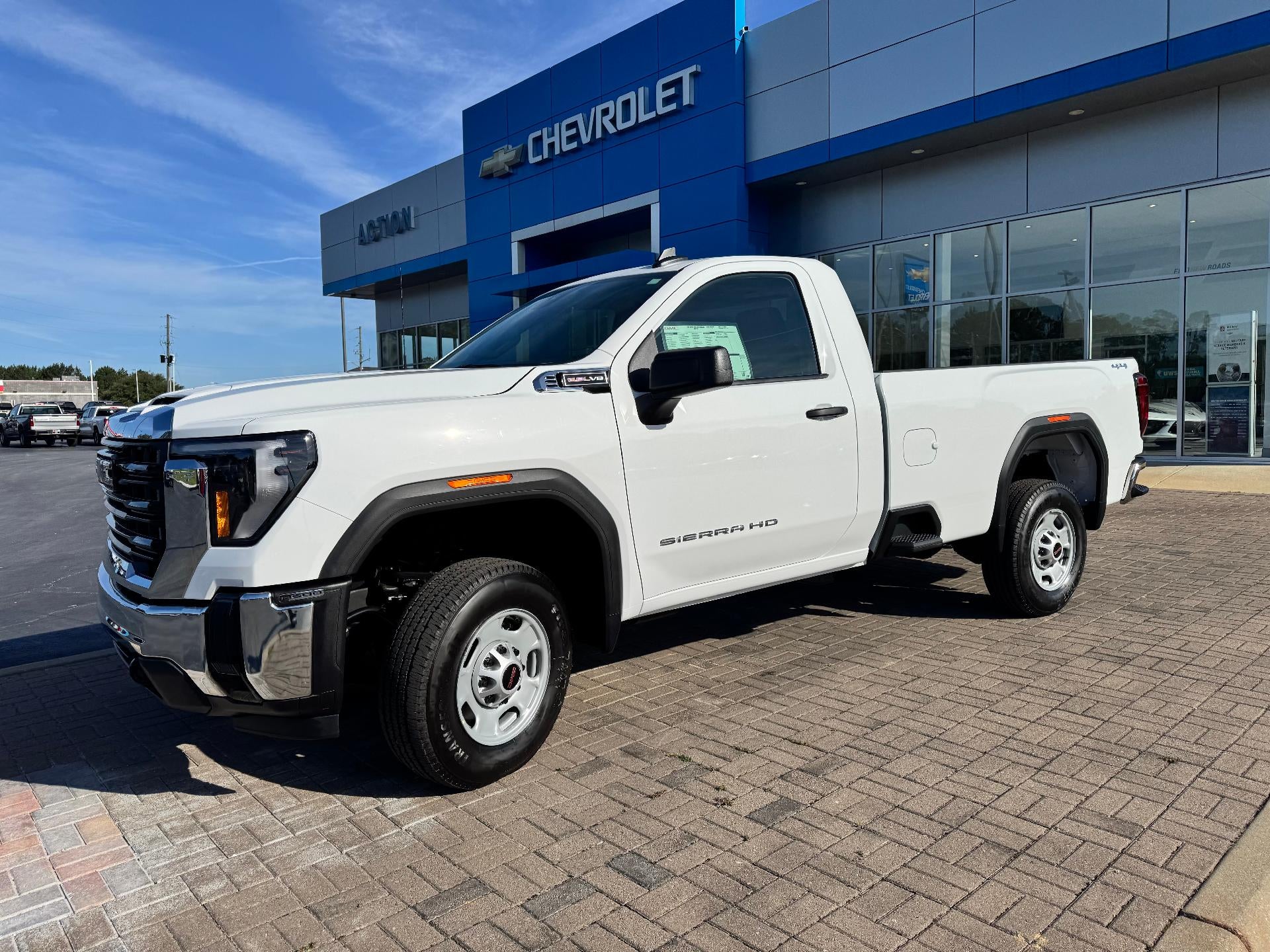 2026 GMC Sierra 2500 HD Pro in Summit White — front three-quarter view